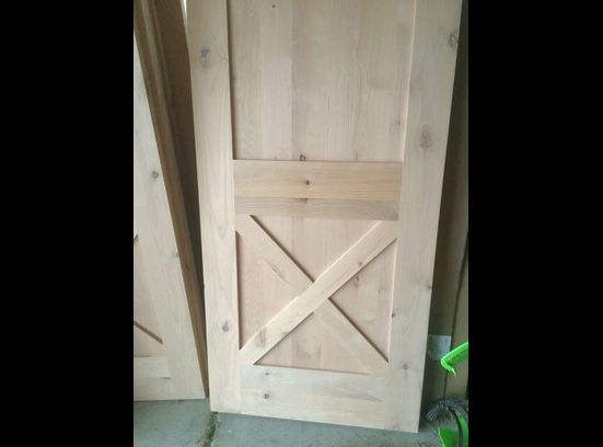 10 Each Knotty Alder Cross Buck Interior Doors In 1004