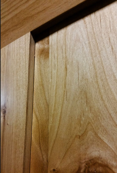 Knotty Alder 3 Panel Craftsman Style Interior Door In 1010